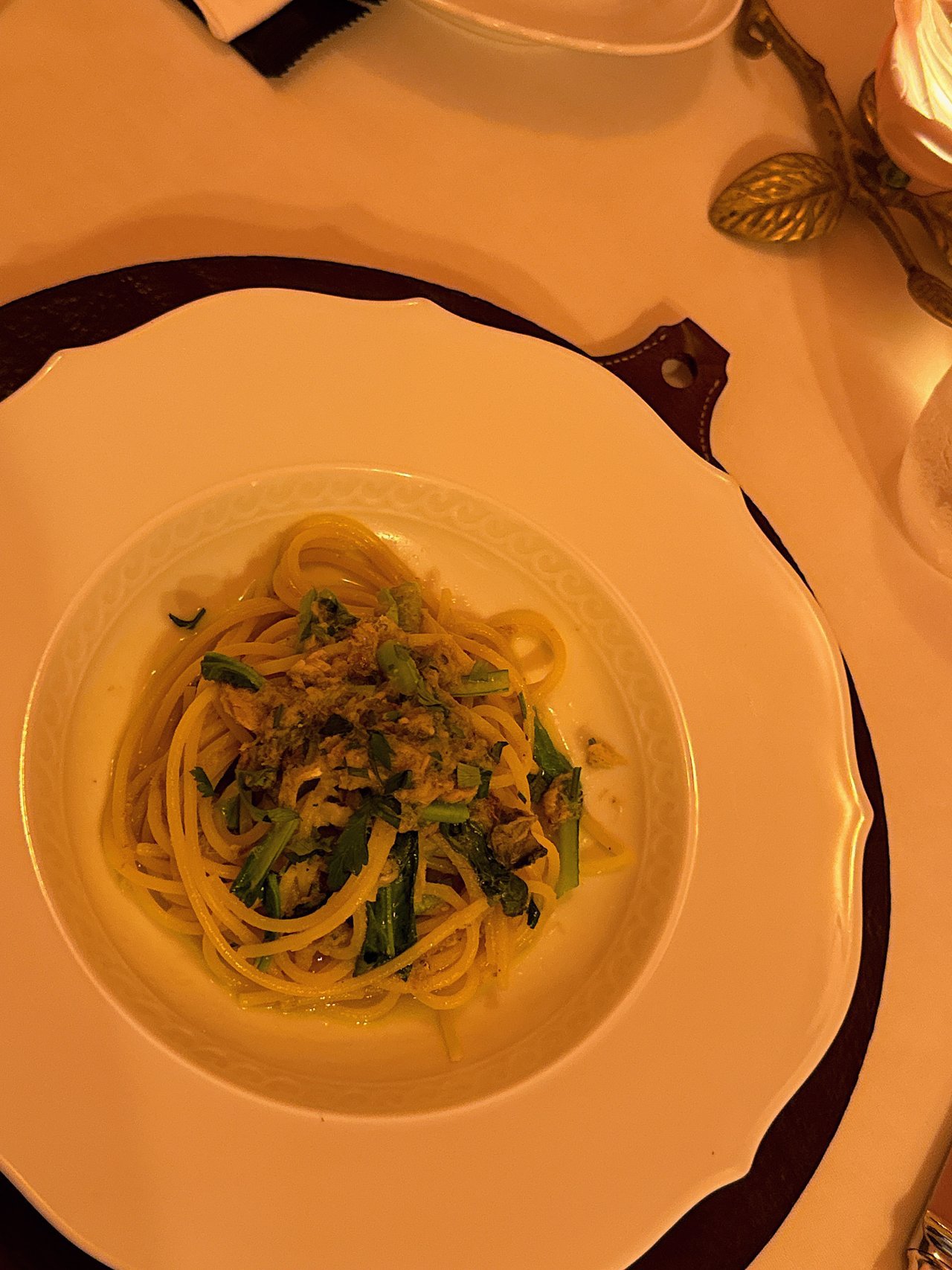 青菜と魚のほぐし身をあえたスパゲッティ